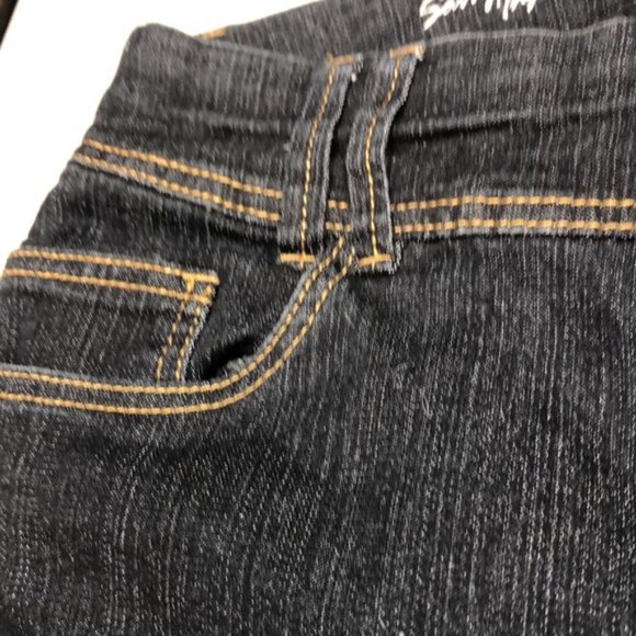 LIKE NEW DC STRETCH SAVVY DENIM CAPRIS 14/32x18 ⭐️ - Picture 6 of 11